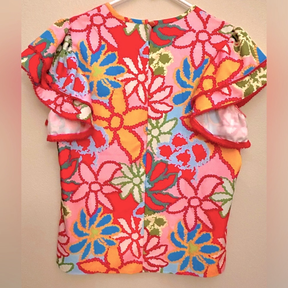Beautiful Ruffle Sleeve Blouse - Picture 4 of 6